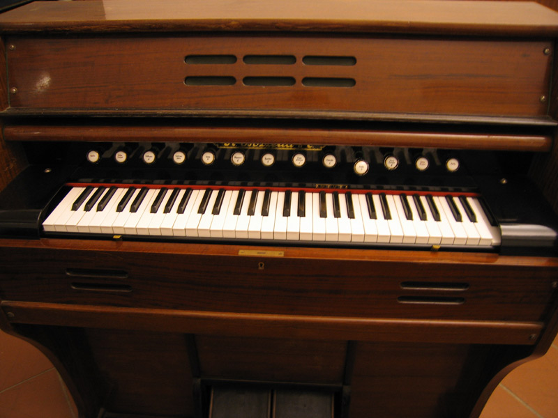 harmonium2.jpg