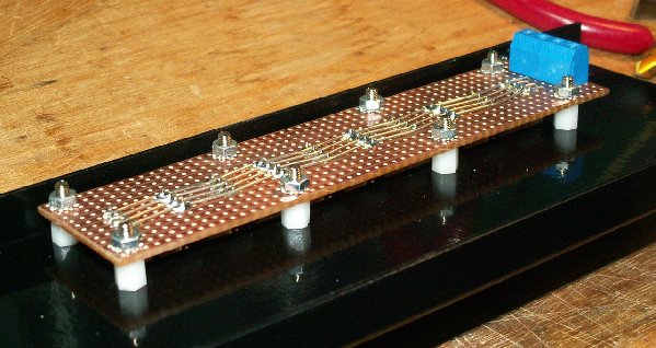 8-Dist-board-mount.jpg