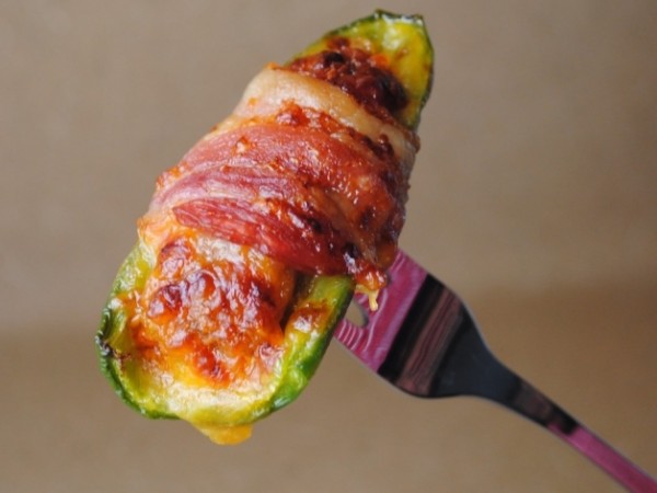 bacon-wrapped-cheese-stuffed-jalapeno.jpg