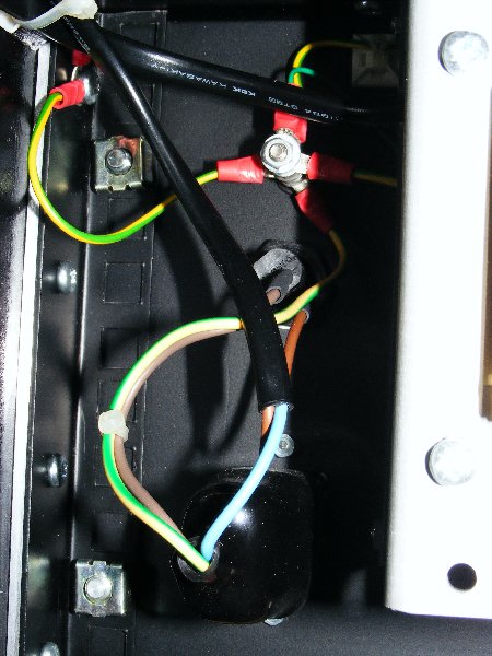 Mains Wiring Detail.JPG