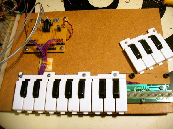 Pitch Shifter keyboard controller.jpg