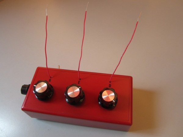 RED antennatron noise box 700.jpg