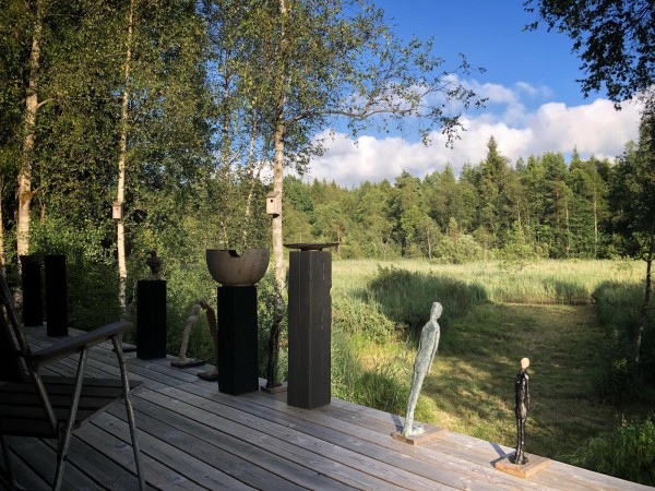 baksidan ateljé.jpg