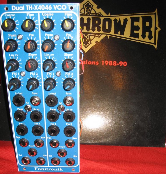 Thomas Henry  dual  X4046  vco.JPG