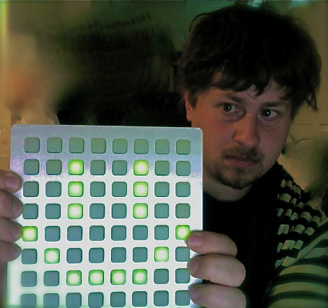 happy_monome.jpg