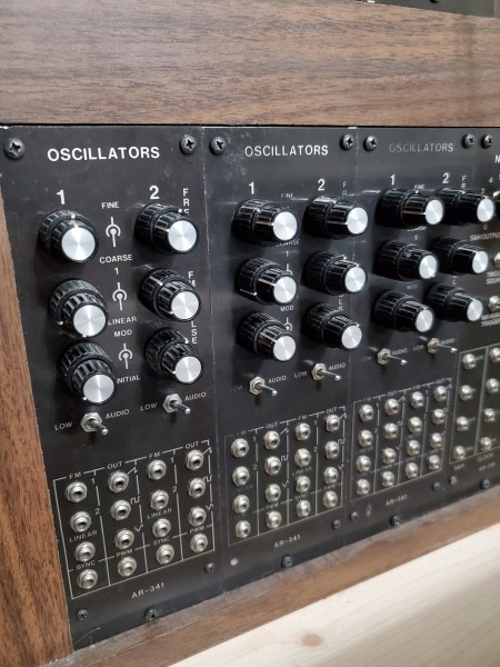 Ar-341Oscillators.jpg