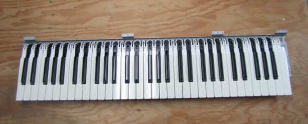 Roland keyboard 1.jpg
