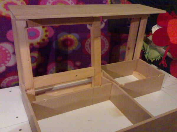 whats he building 06.jpg