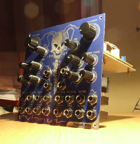 yusynth_dualvco_front2.jpeg